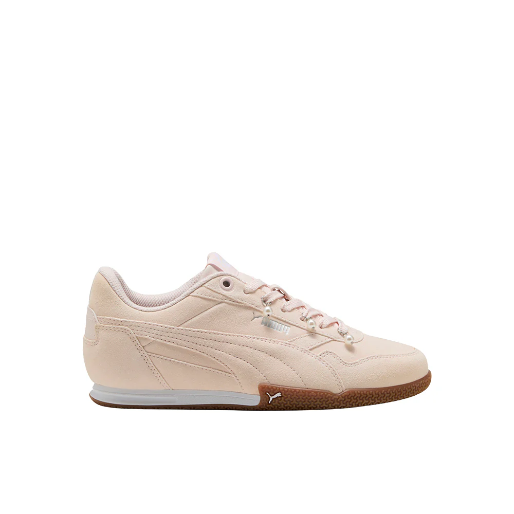 Bella Donna Pearls Lace Up Sneakers (Big Kid)