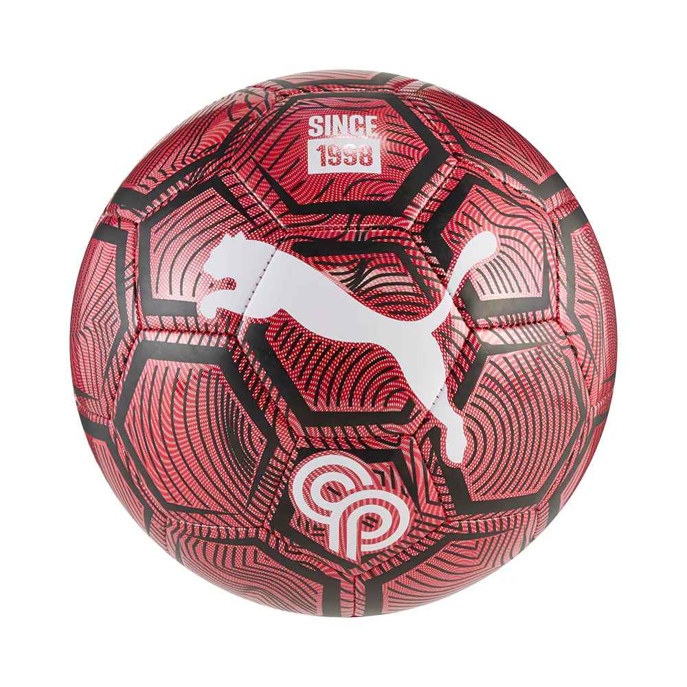 Christian Pulisic Never Stop Graphic Soccer Ball