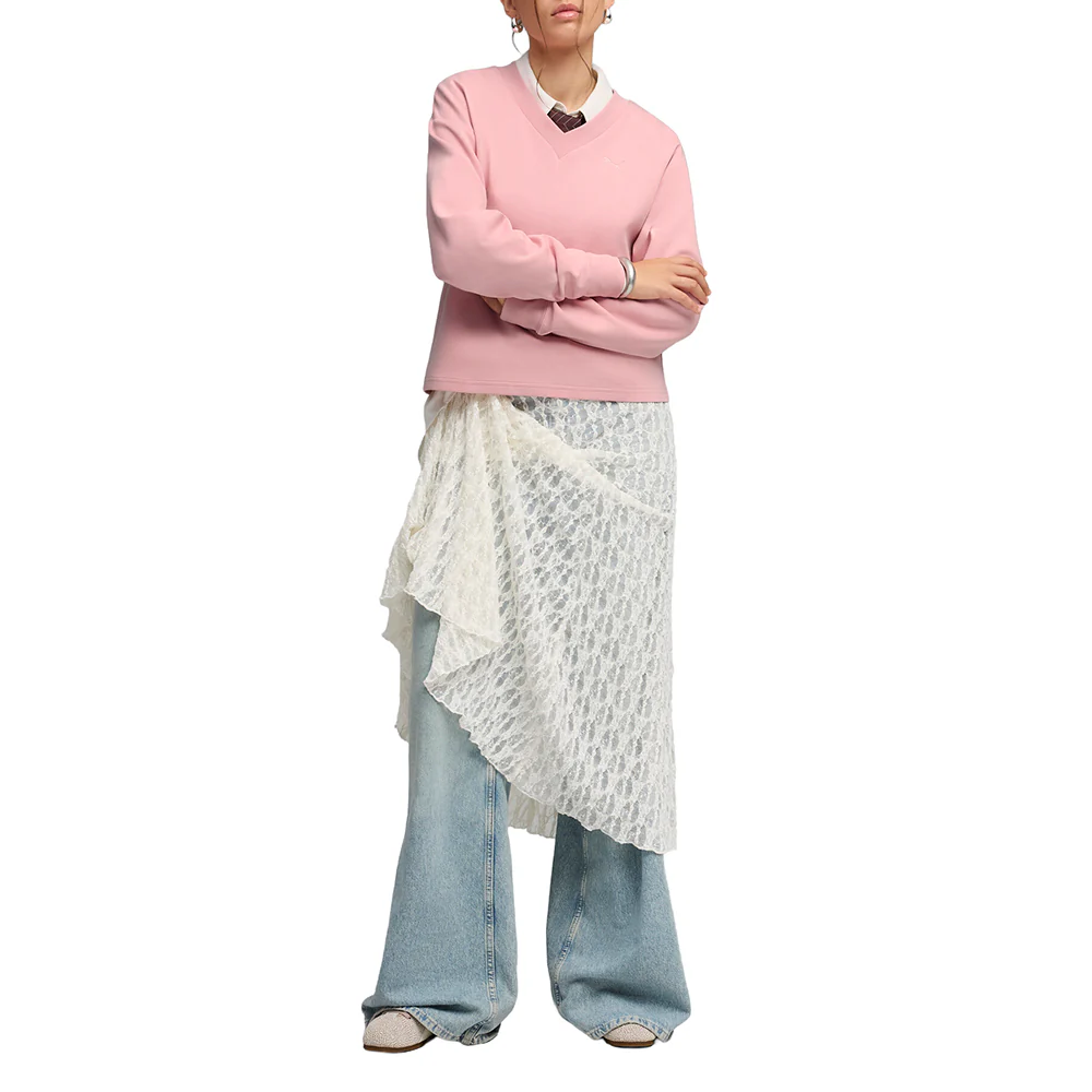 Essentials Elevated Comfort V-Neck Long Sleeve Sweater - Image 5