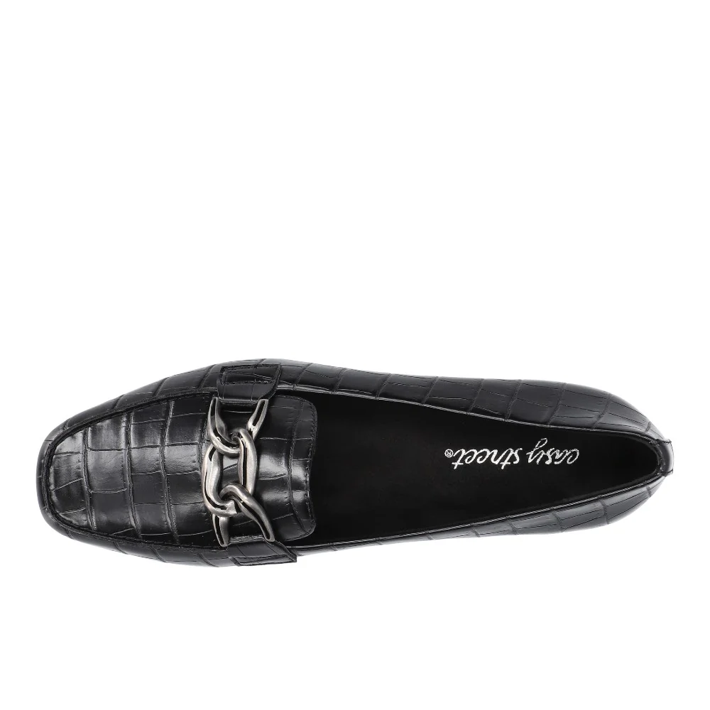 Femi Chain Slip On Loafers - Image 4