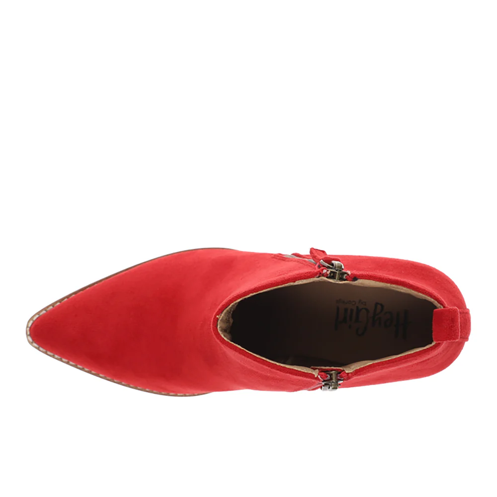High Standards Pointed Toe Zippered Boots - Image 4