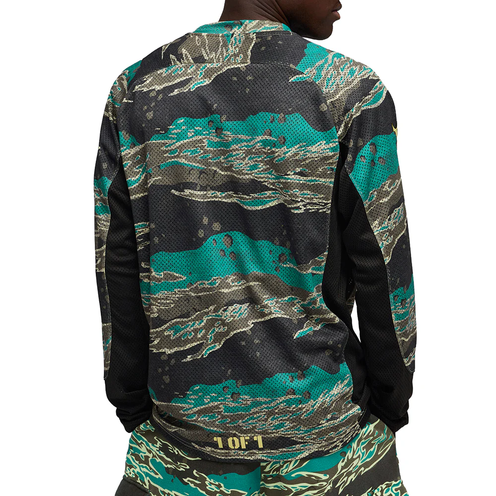 LaFrancé Supply Crew Neck Long Sleeve Replica Jersey - Image 4