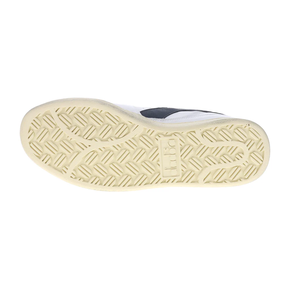 Mi Basket Low Used Lace Up Sneakers - Image 5