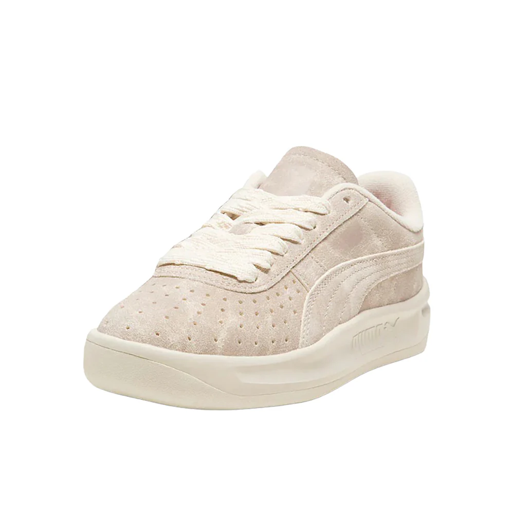 Scuderia Ferrari GV Special Desert Lace Up Sneakers (Big Kid) - Image 2