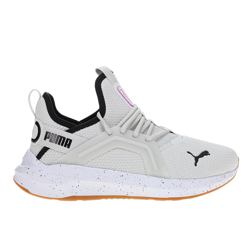 Softride Enzo 5 Wide Lace Up Sneakers