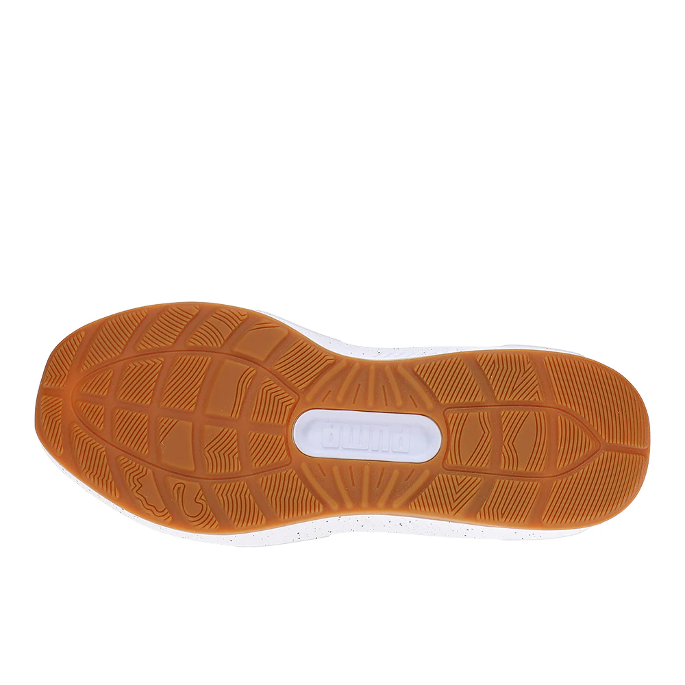 Softride Enzo 5 Wide Lace Up Sneakers - Image 5